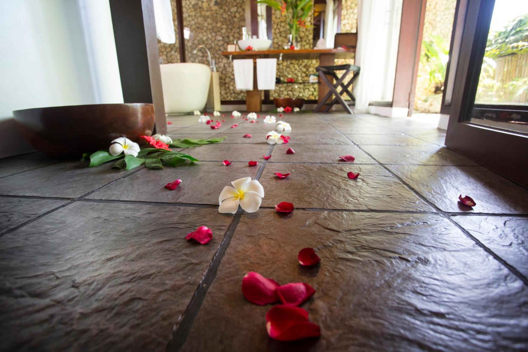 Mandala Spa & Resort Villas Manoc-Manoc Cameră foto